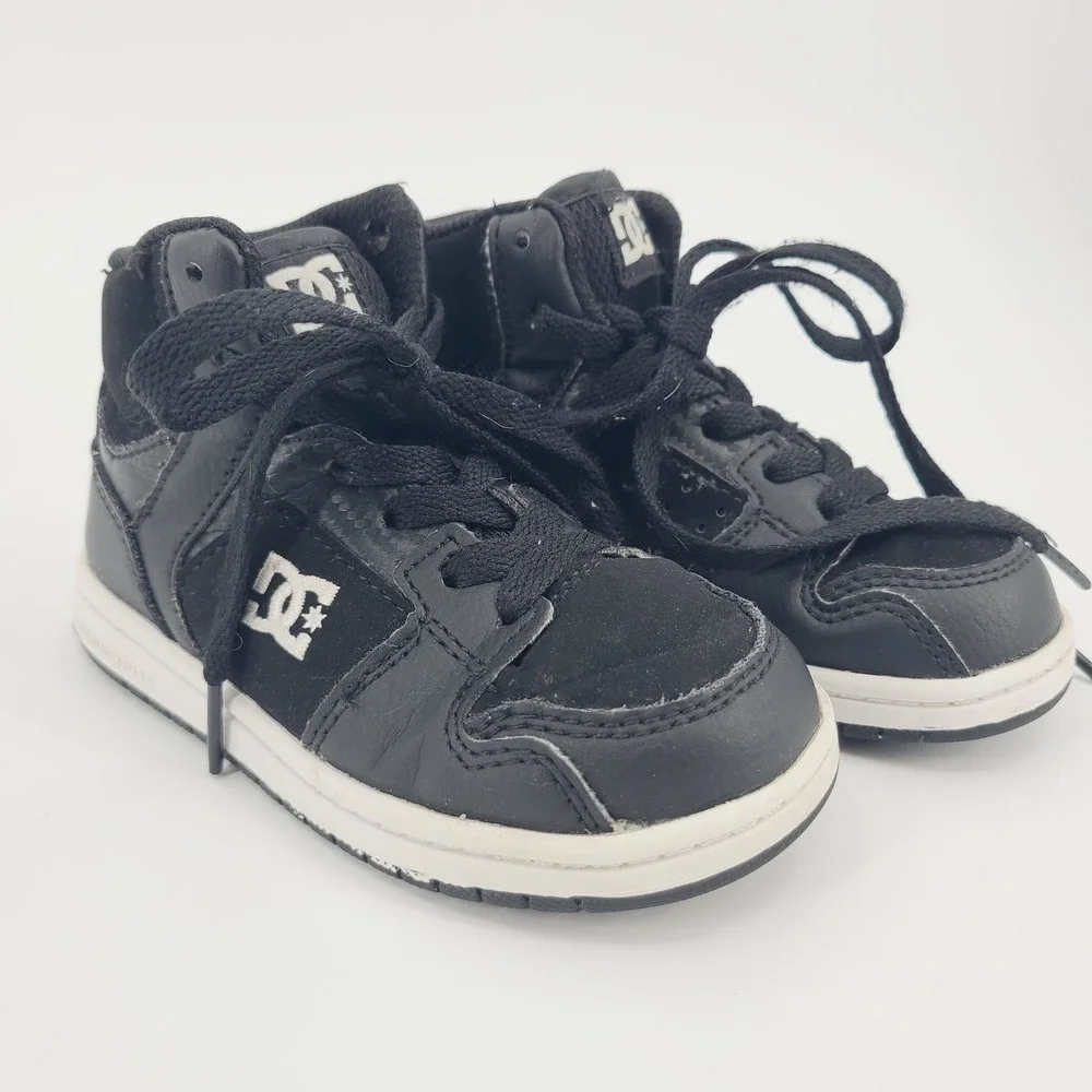 DC Shoes Spark High RS Black Leather Toddler Sneakers High Top Skater Shoes 8C